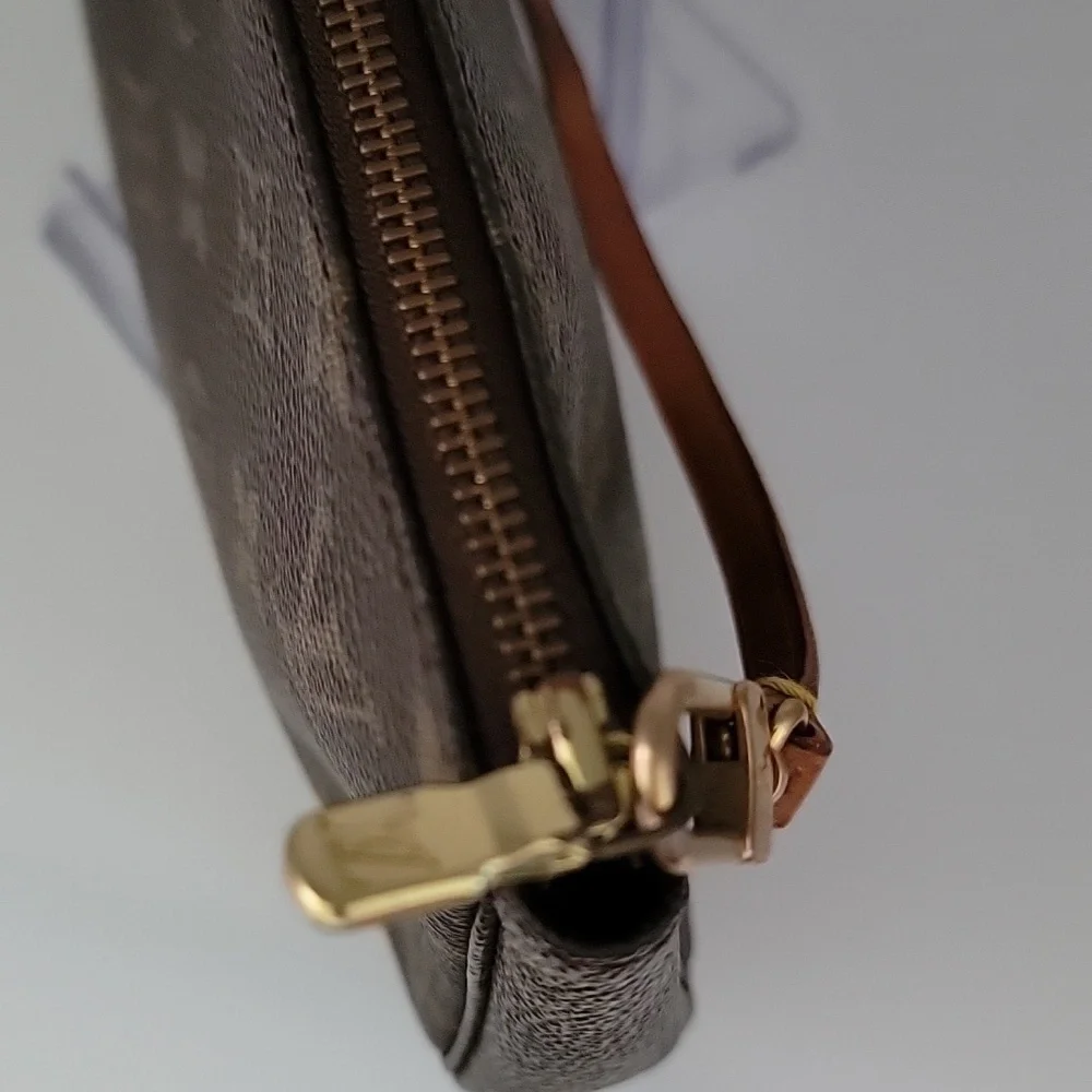 Louis Vuitton Brown Monogram  Pochette - Picture 6 of 13